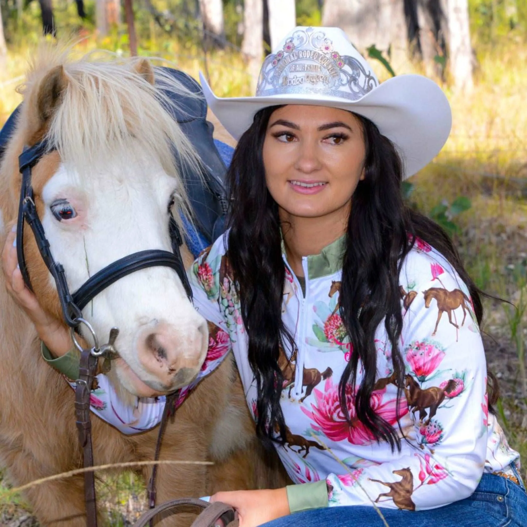 Girls Equestrian Shirt 'Petals & Ponies' with green equestrian collar.