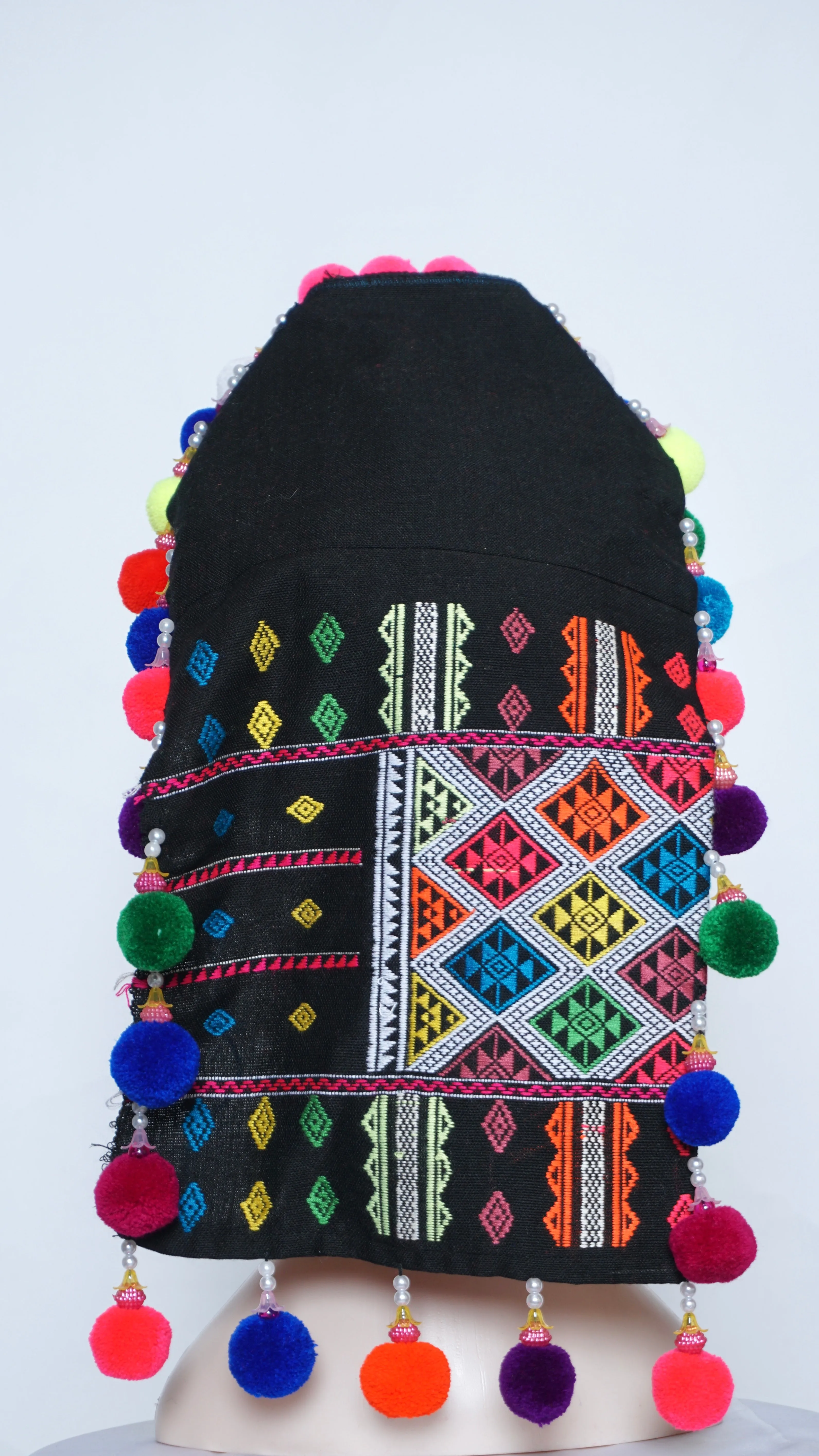 Hmong Txaij Hat (21")