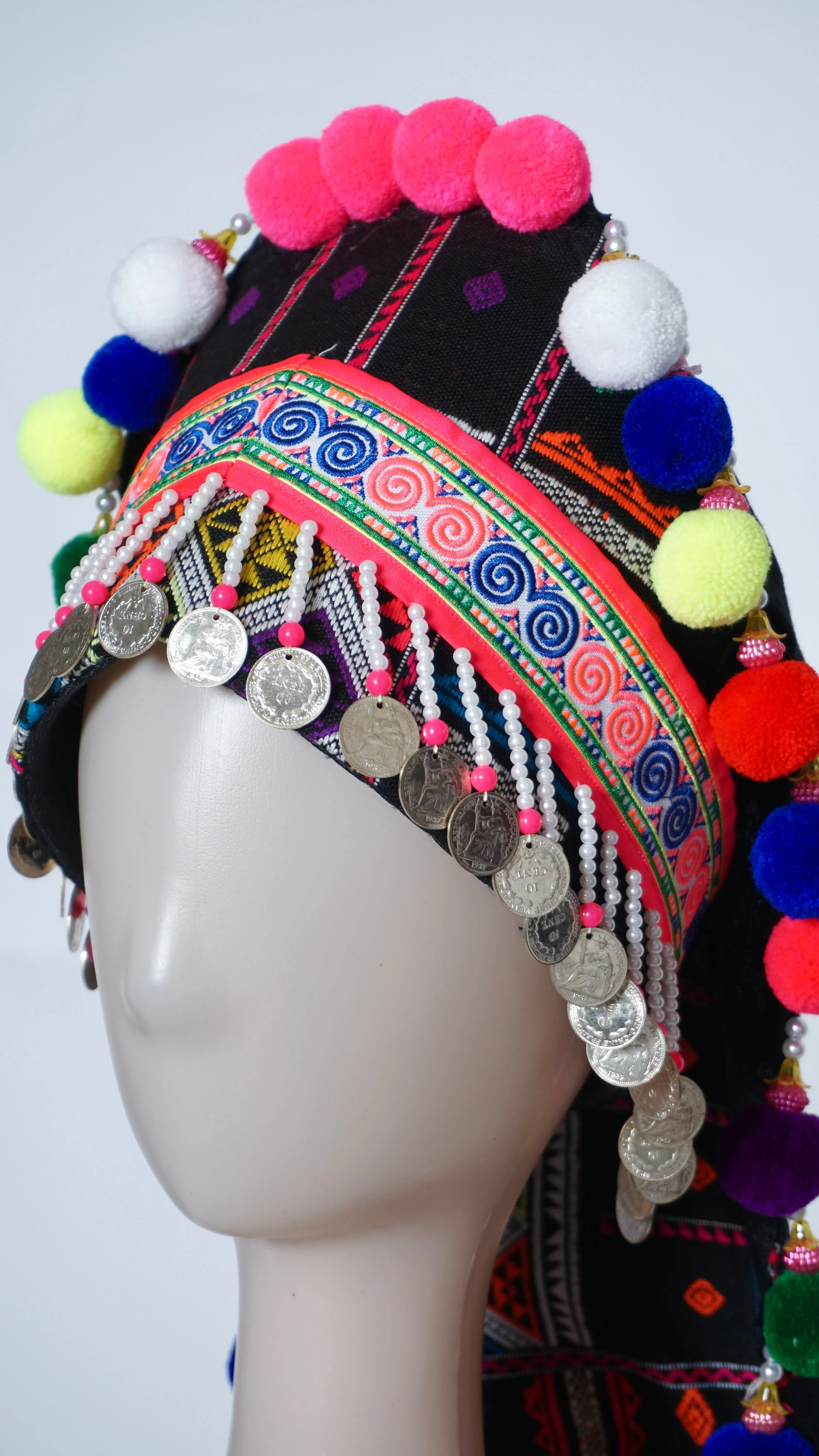 Hmong Txaij Hat (21")