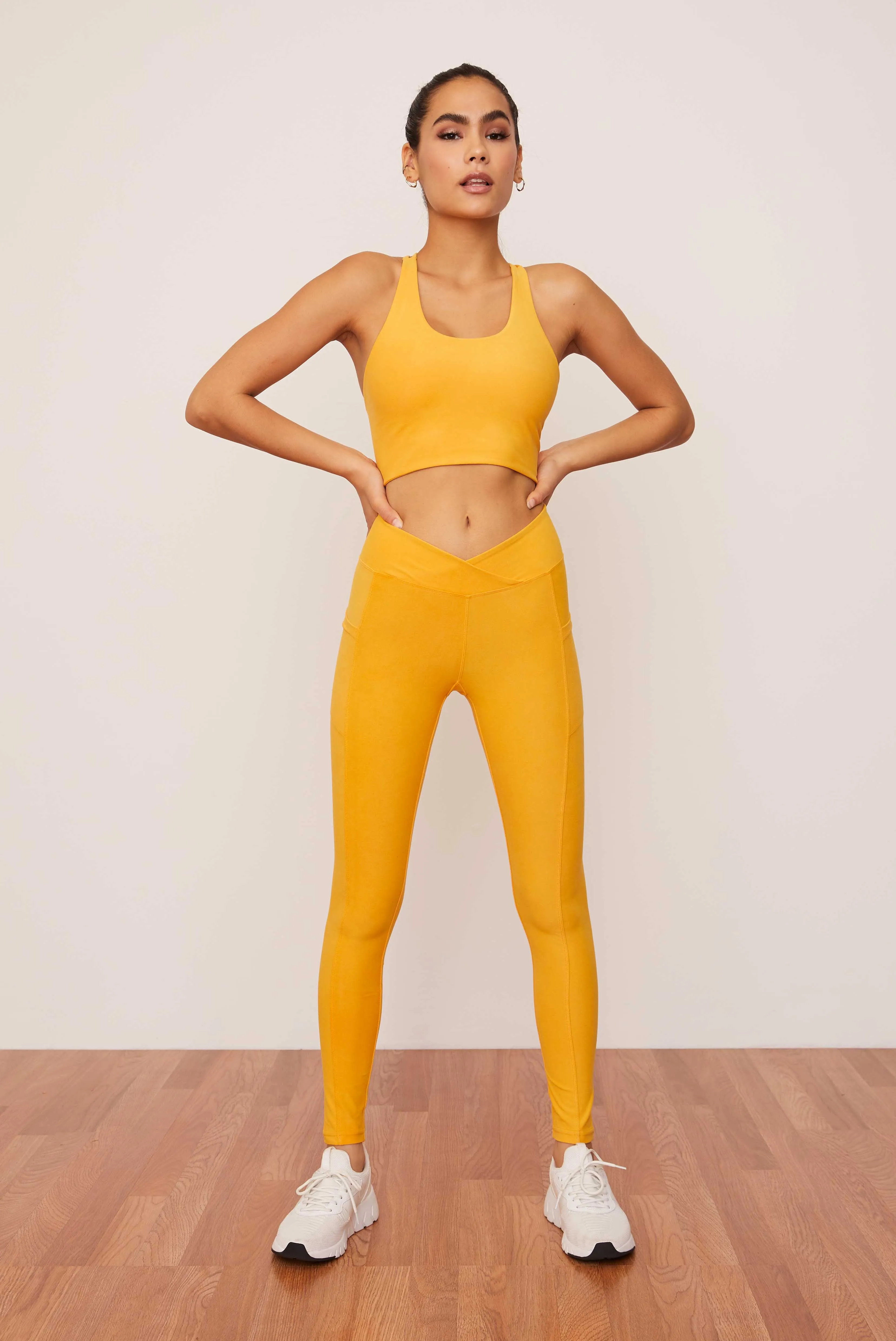 Mango Ruched Crossover Pocket Legging