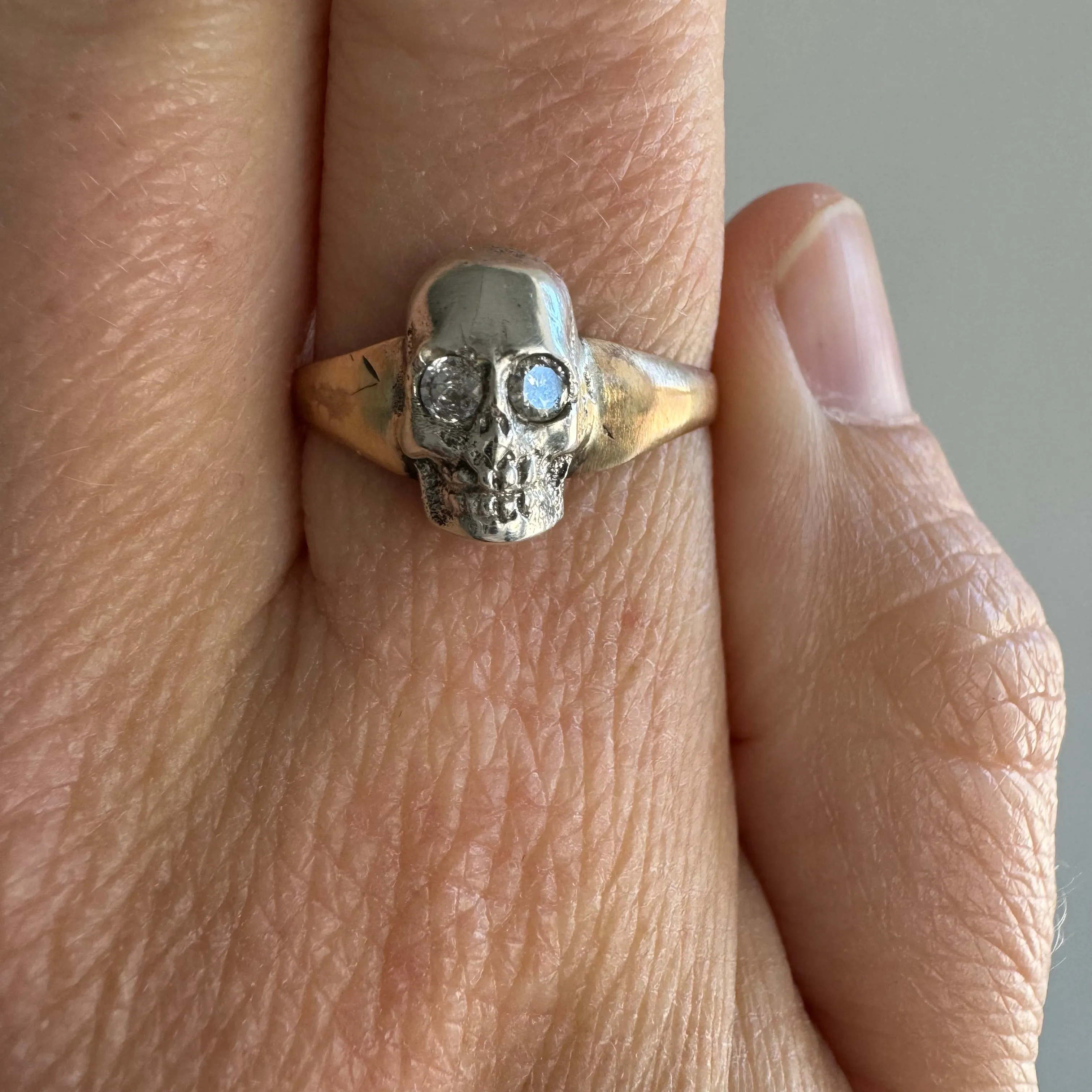 reimagined V I N T A G E // bicolor Memento Mori / 9ct and sterling silver signet ring with diamonds / a skull ring / size 7 to 7.25