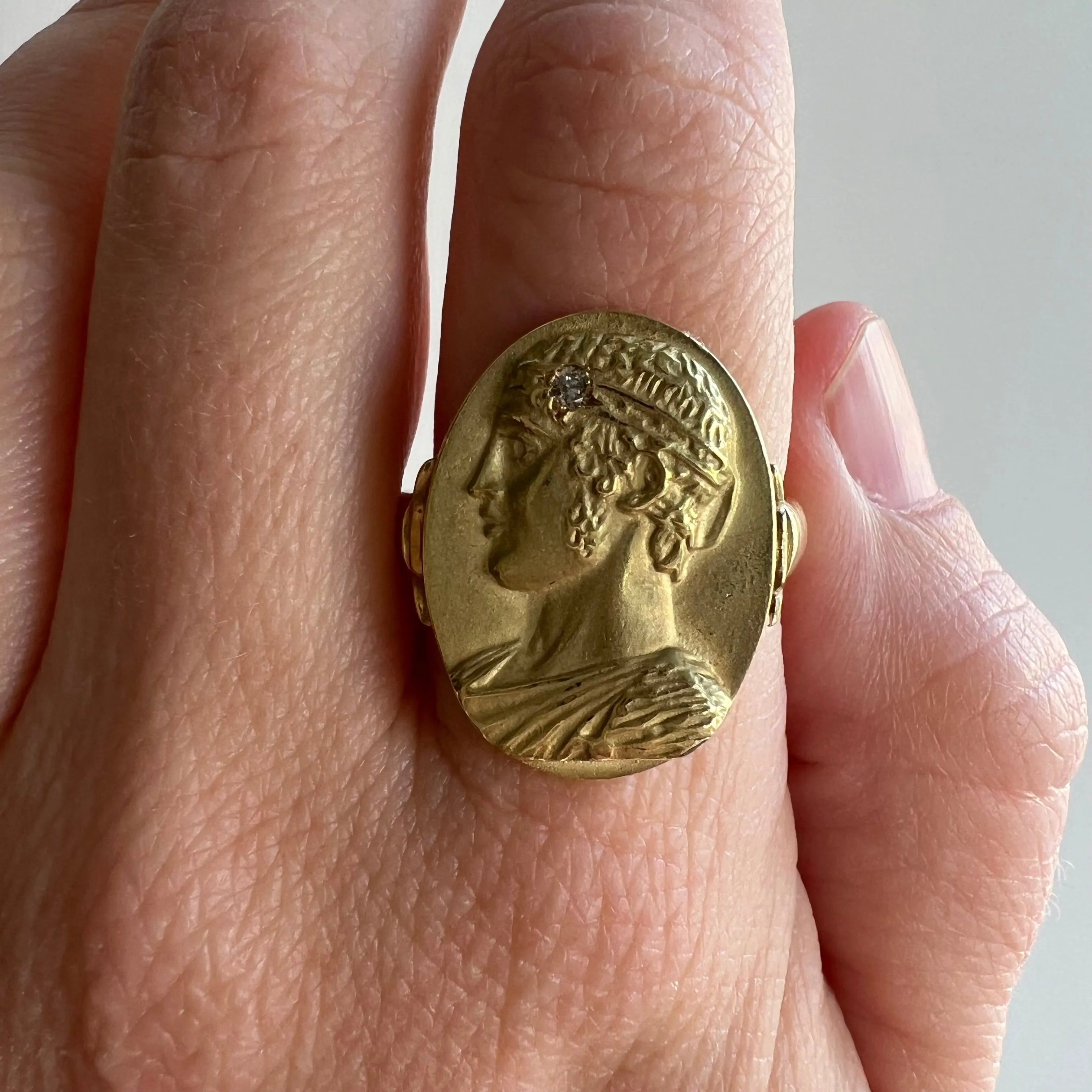 V I N T A G E // Charioteer of Delphi / 18k yellow gold and diamond portrait ring / size 8 to 8.5