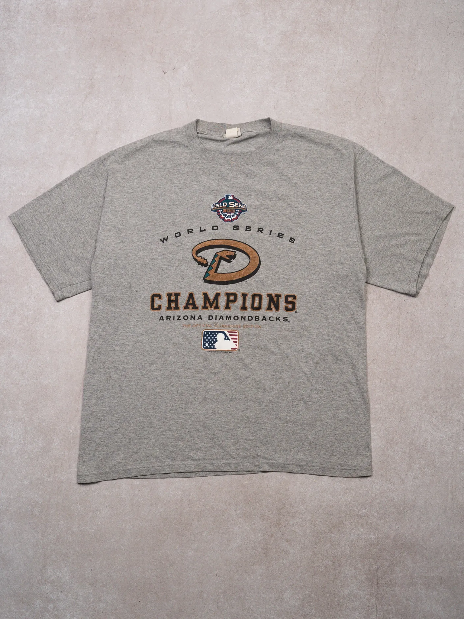 Vintage '01 Grey Arizona Diamondbacks World Series Champions Tee (L)