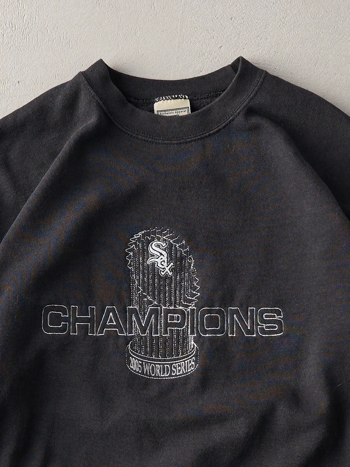 Vintage '05 Black Chicago White Sox World Series Champions Crewneck (L)